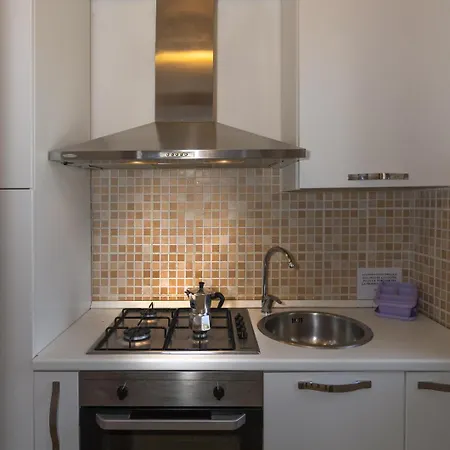 Velez Apartman *